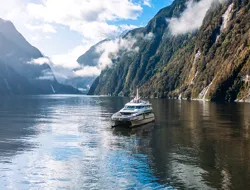 2-Hour Milford Sound Cruise